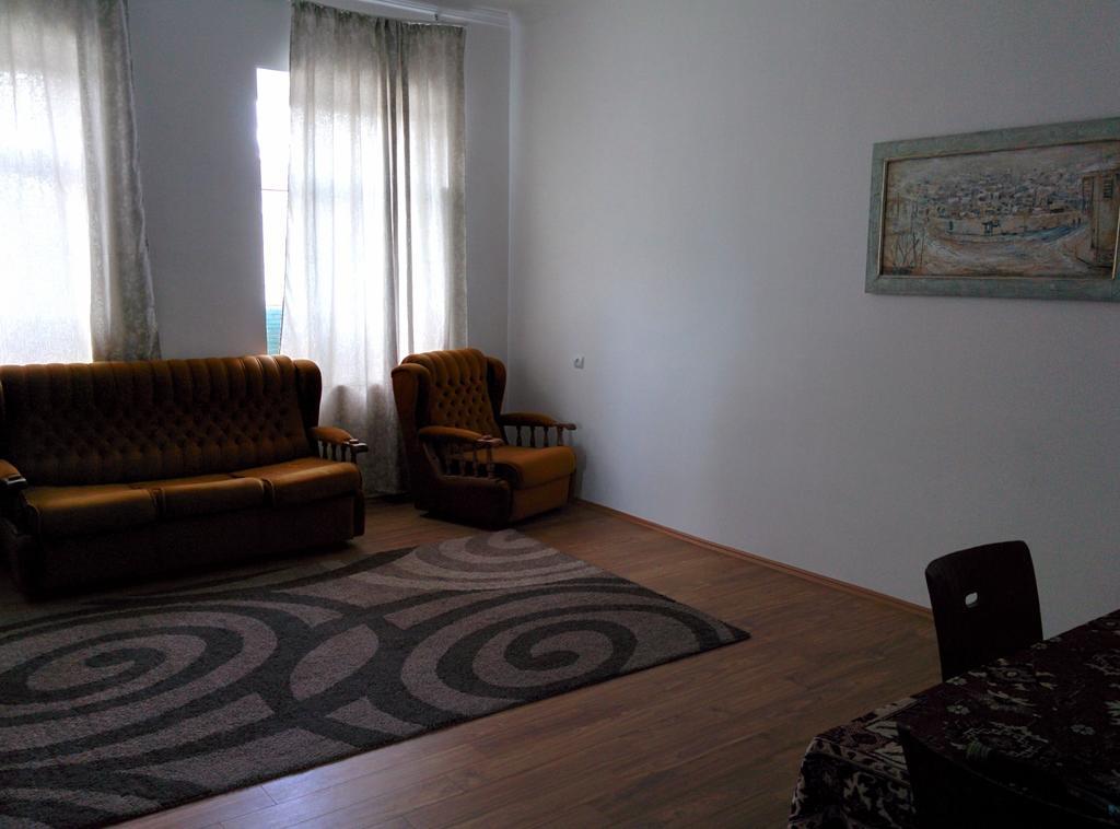 Guesthouse Natali 텔라비 외부 사진