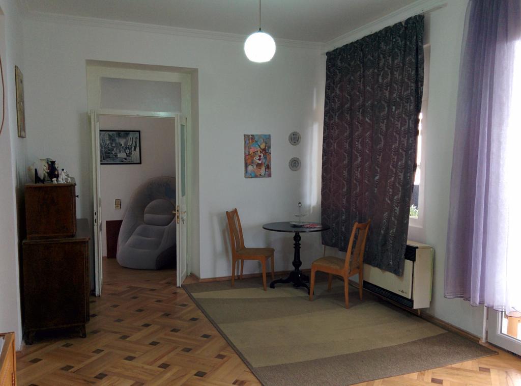 Guesthouse Natali 텔라비 외부 사진